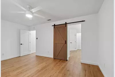 1900 Rampart Circle, Austin, TX 78727 - Photo 5