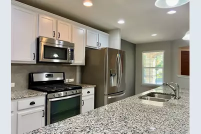 411 Kickapoo Creek Lane, Georgetown, TX 78633 - Photo 5