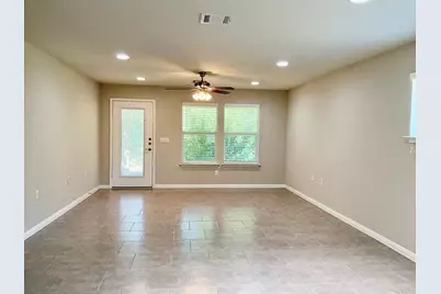 411 Kickapoo Creek Lane, Georgetown, TX 78633 - Photo 9