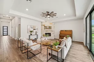 180 Pecos St, Cedar Creek, TX 78612 - Photo 9