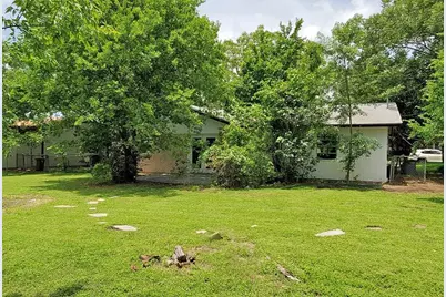 6805 Deborah Drive, Austin, TX 78752 - Photo 13
