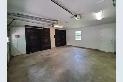 6805 Deborah Drive, Austin, TX 78752 - Photo 11