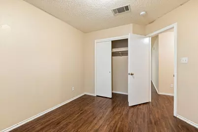 1236 Hughmont Drive, Pflugerville, TX 78660 - Photo 9