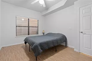 2515 Pearl, Austin, TX 78705 - Photo 11