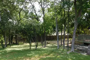 1006 Porpoise St, Lakeway, TX 78734 - Photo 7