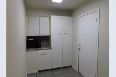 1006 Porpoise Street, Lakeway, TX 78734 - Photo 11