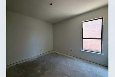 1329 White Daisy Lane, Georgetown, TX 78628 - Photo 17