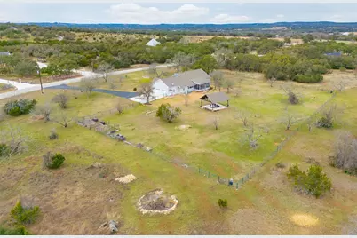 106 Abierto Cove, Blanco, TX 78606 - Photo 21