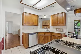 306 Woodstone Dr, Georgetown, TX 78628 - Photo 15