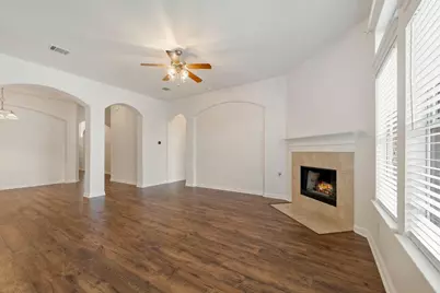 19500 Melwas Way, Pflugerville, TX 78660 - Photo 5