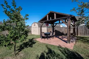 216 Millers Loop, Jarrell, TX 76537 - Photo 29