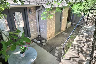 1015 E Yager Ln, Austin, TX 78753 - Photo 11
