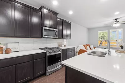 9010 Palmito Drive, Austin, TX 78717 - Photo 11