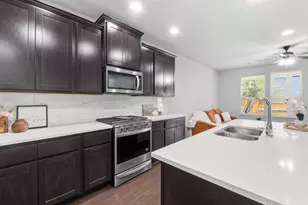 9010 Palmito Dr, Austin, TX 78717 - Photo 11