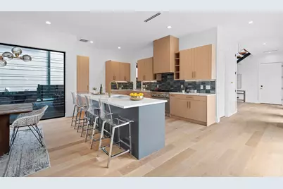 2208 Montclaire Street, Austin, TX 78704 - Photo 11