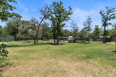 127 Medlar Drive, Cedar Creek, TX 78612 - Photo 31
