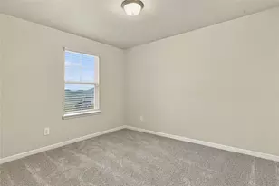 213 Little Grn Trl, Jarrell, TX 76537 - Photo 21