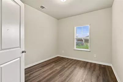 213 Little Green Trail, Jarrell, TX 76537 - Photo 5