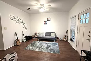 310 Pat Garrison St, San Marcos, TX 78666 - Photo 3