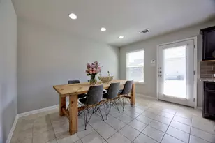 444 S Brook Dr, Leander, TX 78641 - Photo 3