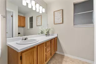 8805 Francia Trail, Austin, TX 78748 - Photo 9