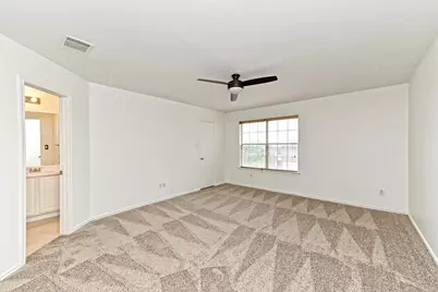 113 Sawgrass Circle, Kyle, TX 78640 - Photo 17