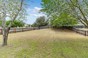 113 Sawgrass Cir, Kyle, TX 78640 - Photo 27
