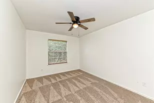 113 Sawgrass Cir, Kyle, TX 78640 - Photo 21