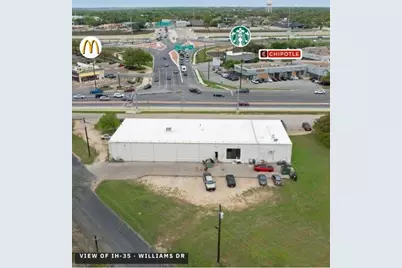 901 N Austin Avenue, Georgetown, TX 78626 - Photo 1