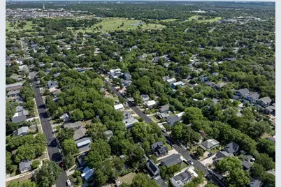 1210 Luna Street #2, Austin, TX 78721 - Photo 27