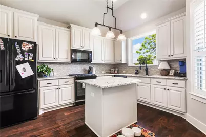 9407 McKnight Loop #9, Austin, TX 78717 - Photo 5