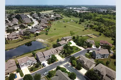 9407 McKnight Loop #9, Austin, TX 78717 - Photo 35