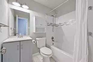 2401 La Casa Dr, Austin, TX 78704 - Photo 17