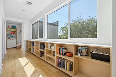 1606 Salina Street, Austin, TX 78702 - Photo 11