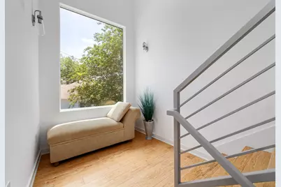 1606 Salina Street, Austin, TX 78702 - Photo 9