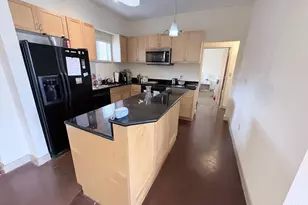 711 W 26th St, Austin, TX 78705 - Photo 5