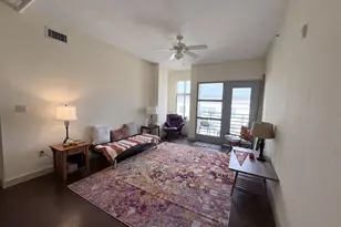 711 W 26th St, Austin, TX 78705 - Photo 3