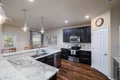 401 Canterbury Hill, Cibolo, TX 78108 - Photo 15