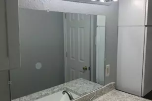 1015 Hackberry St, San Marcos, TX 78666 - Photo 1