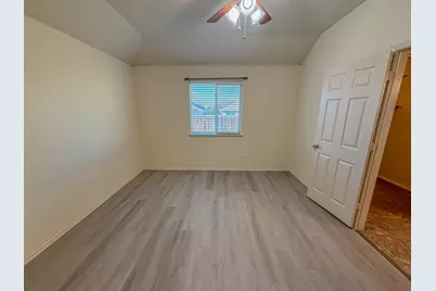 412 Azurite Drive, Jarrell, TX 76537 - Photo 13