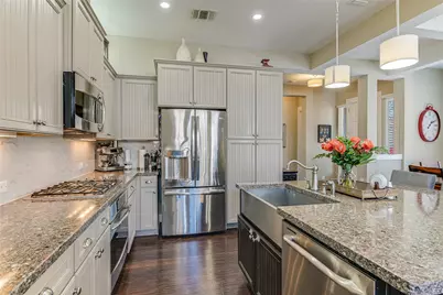 928 Sugaree Avenue, Austin, TX 78757 - Photo 5