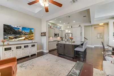 928 Sugaree Avenue, Austin, TX 78757 - Photo 3