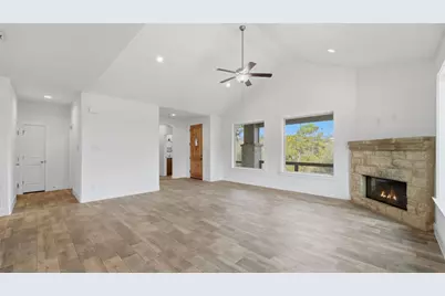 1039 Primrose Path, Canyon Lake, TX 78133 - Photo 5