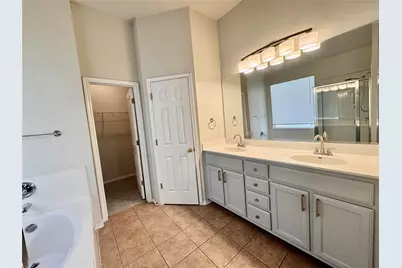 18708 Dry Pond Drive, Pflugerville, TX 78660 - Photo 11