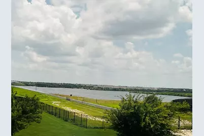 1521 Cobblecrest Lane, Leander, TX 78641 - Photo 17