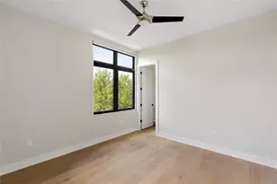 2200 De Verne St, Austin, TX 78704 - Photo 27
