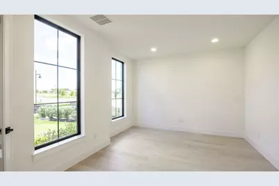 117 Oswalt Way, Liberty Hill, TX 78642 - Photo 7