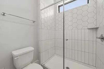 1006 Barrie Drive, Lakeway, TX 78734 - Photo 19