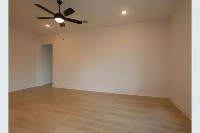 124 Leland Avenue, Buda, TX 78610 - Photo 9