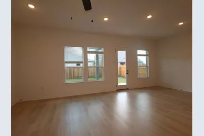 124 Leland Avenue, Buda, TX 78610 - Photo 7